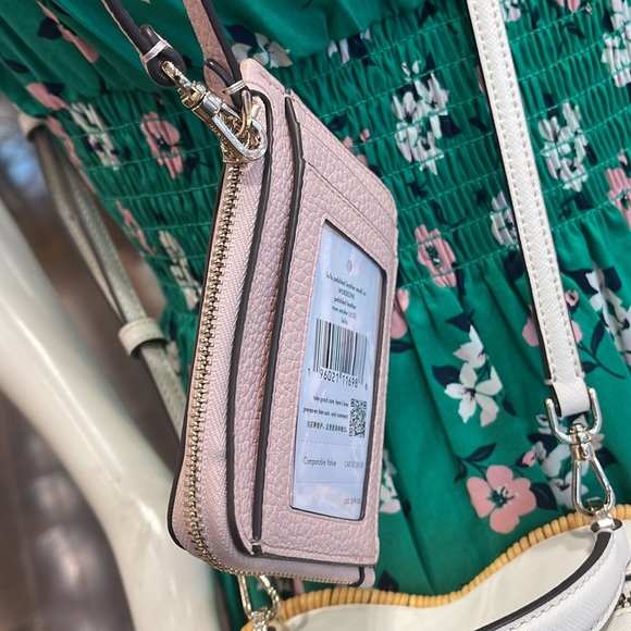 Kate Spade Leila Small Card Holder Wristlet
Rose Smoke - Picture 3 of 16